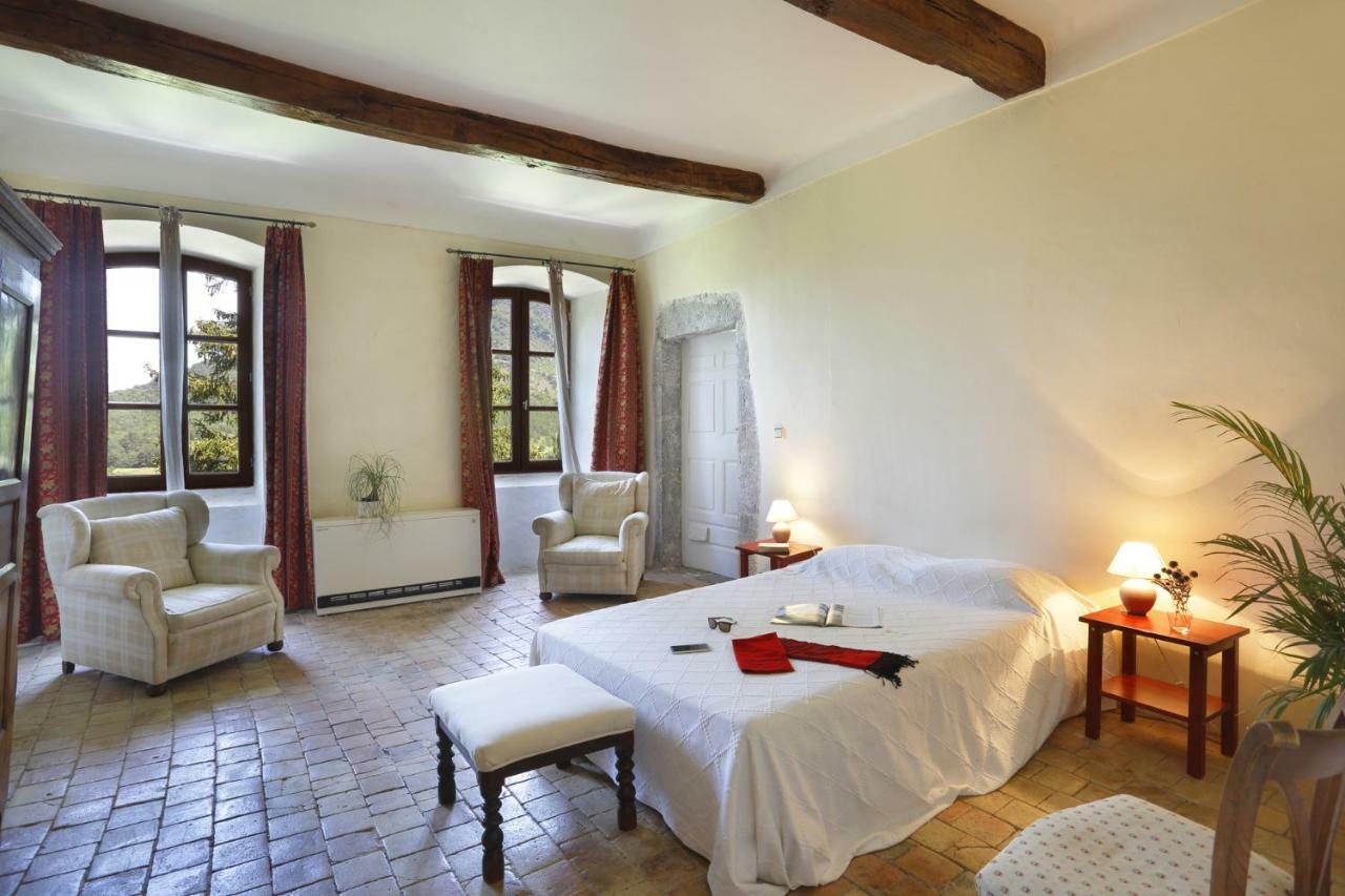 Chateau De Montfroc Bed & Breakfast Exterior photo